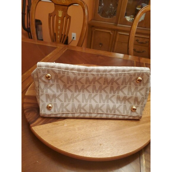 Michael Kors Hudson Signature Vanilla Acorn Leather Satchel Handbag Crossbody - Picture 11 of 14